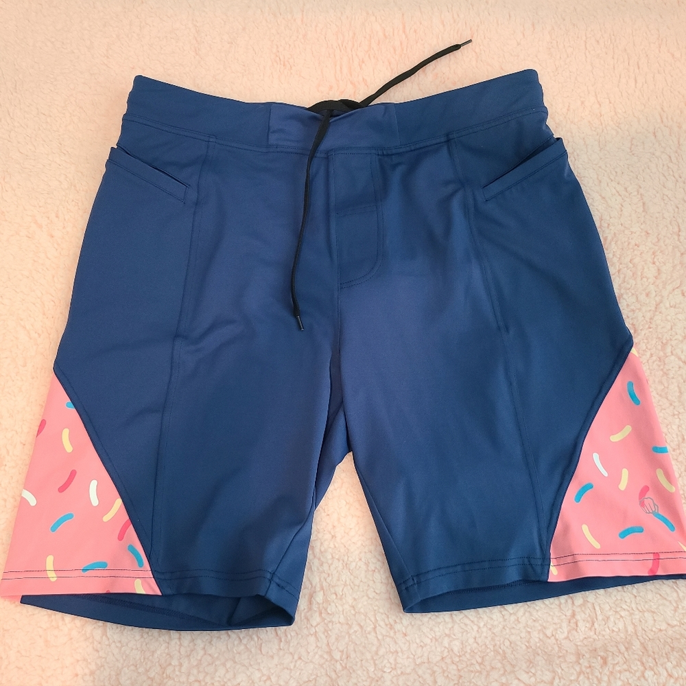 Feed Me Fight Me Men's Athletic Gym Shorts Donut Sprinkles Size XL